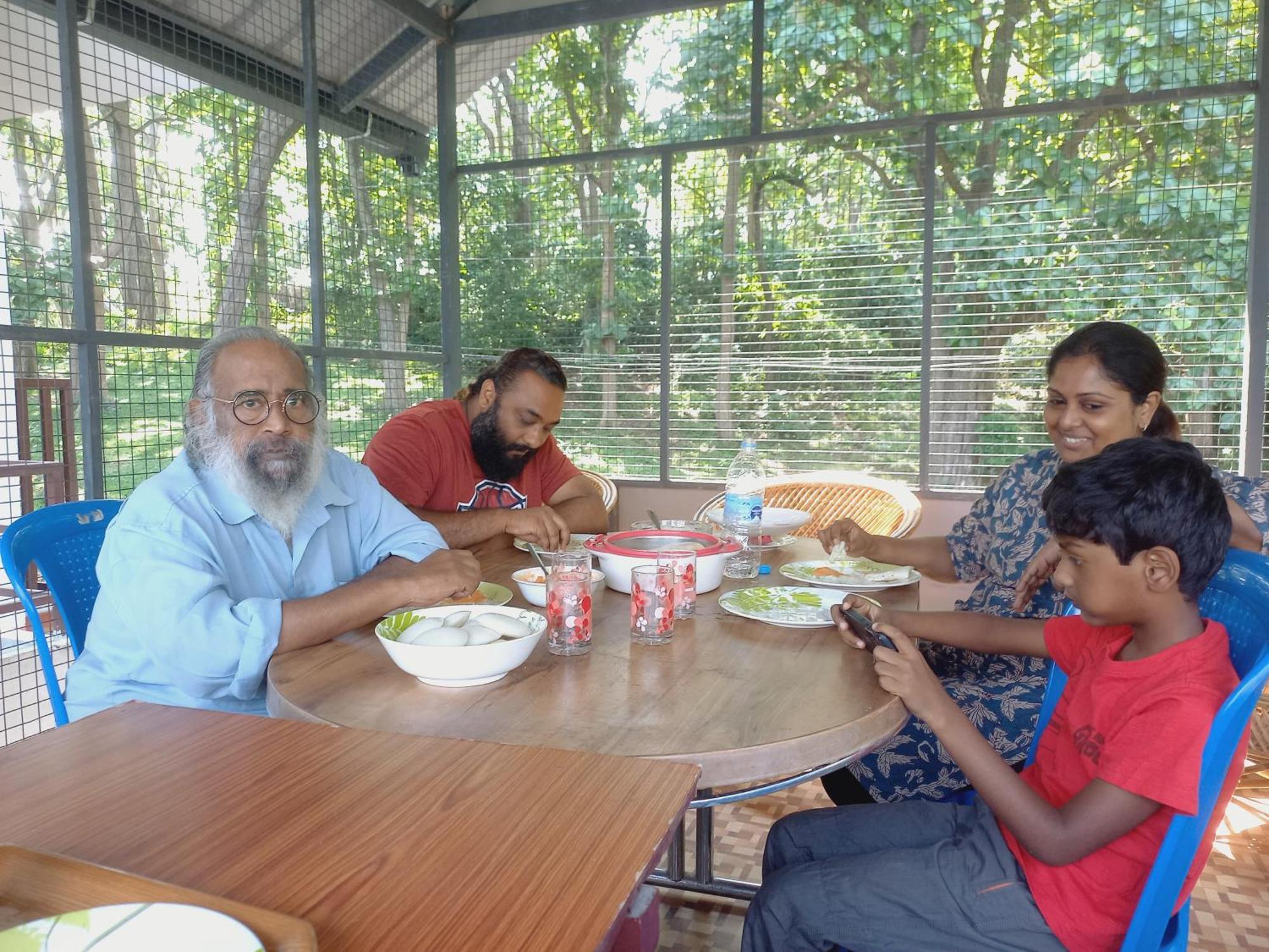 Wild Window - Forest View Homestay Thekkady Exterior photo